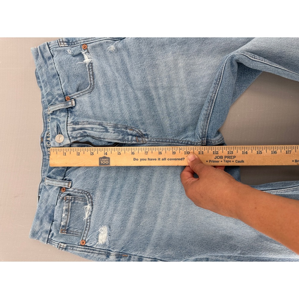 American Eagle Curvy Mom Jeans Size 8 Regular Light Wash Blue Strigid High Rise - Picture 8 of 10